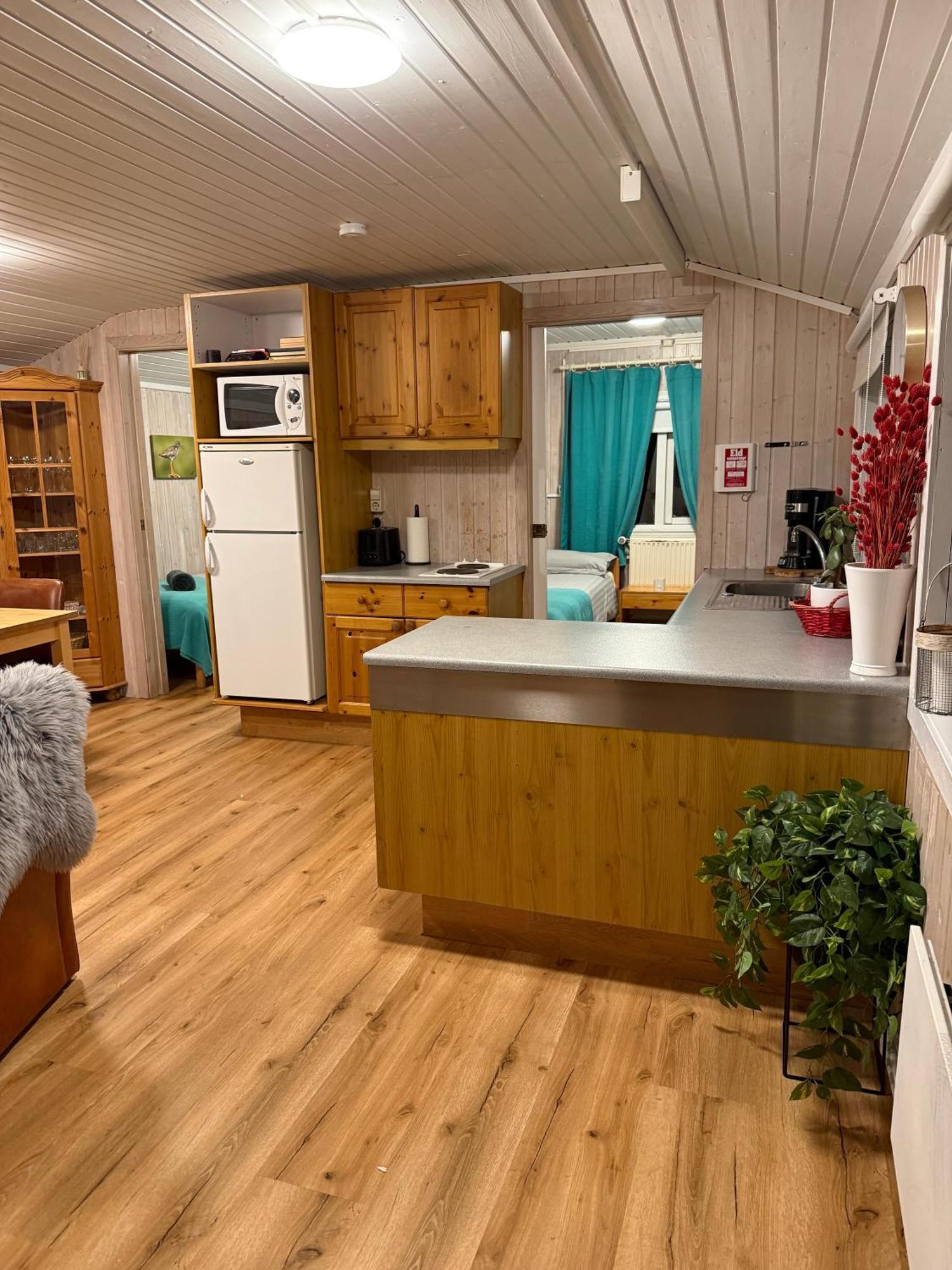 Laxas Cottage Blonduos Bagian luar foto